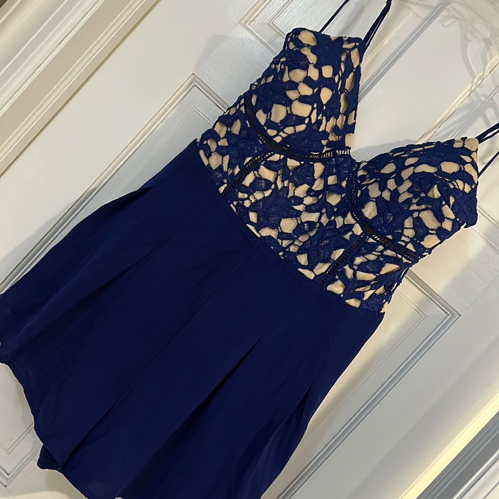 Gorgeous Classy Venetian Cotton Lace Top Blue Romper, M